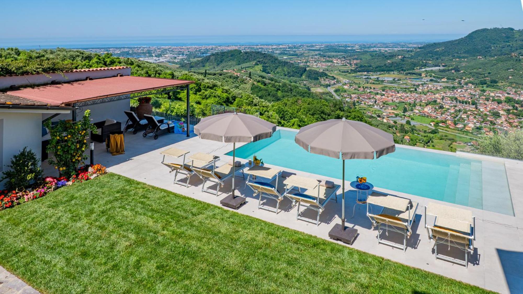 Villa Elena 9&1, Emma Villas Stiava 外观 照片